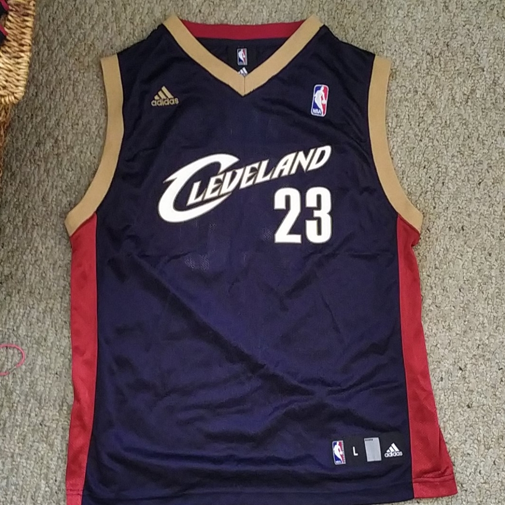 Adidas LeBron James Jersey Youth Large